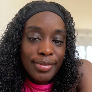 Babysitter em Lisboa: Dariane