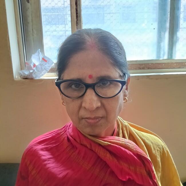 Babysitter in Mumbai: Sima