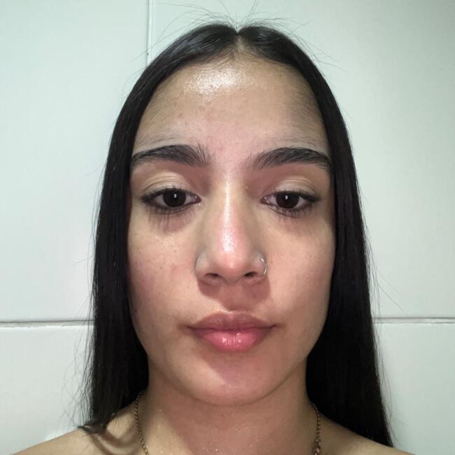 Babysitter στην περιοχή Ιταγουί: Alejandra