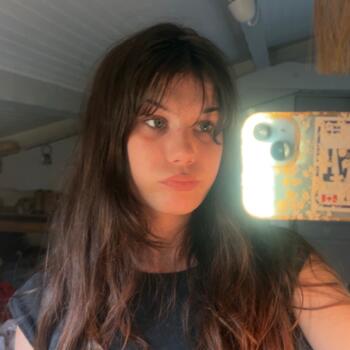 Babysitter in Bordeaux: Jeanne