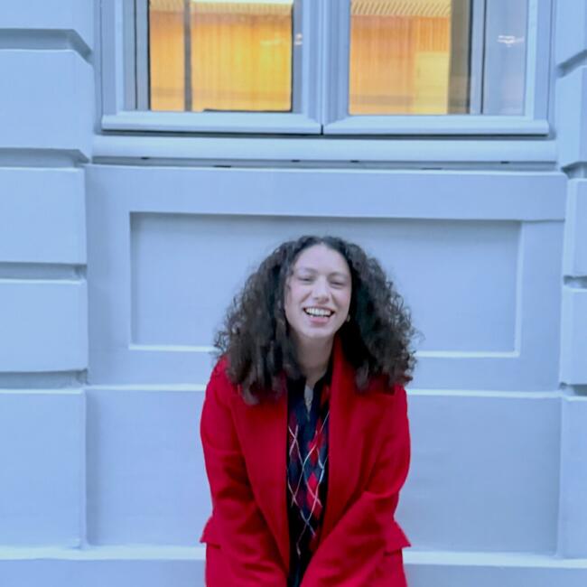 Babysitter in Schaarbeek: Sabria