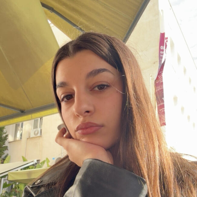 Babysitter στην περιοχή Λάρισα: Ζωη