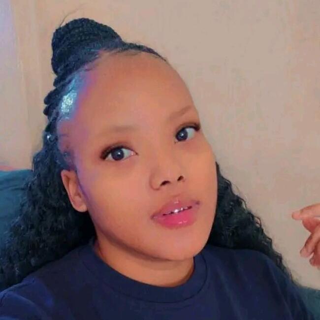 Babysitter in Midrand: Mpho