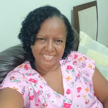 Babá em Uberaba: Luciana