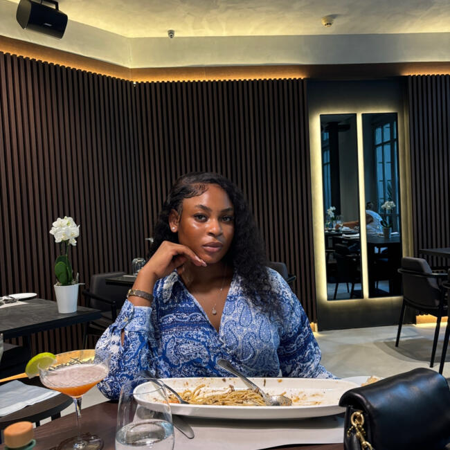 Babysitter in Bratislava: Kofoworola