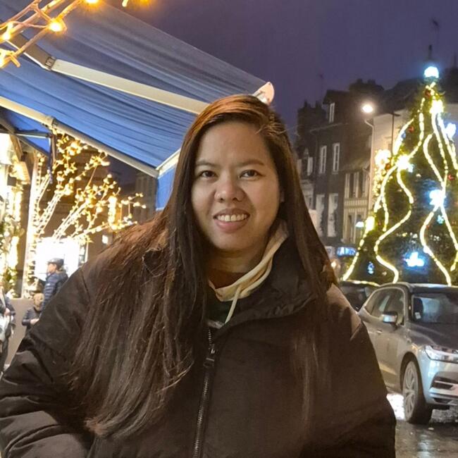 Nanny in Boulogne-Billancourt: Florence