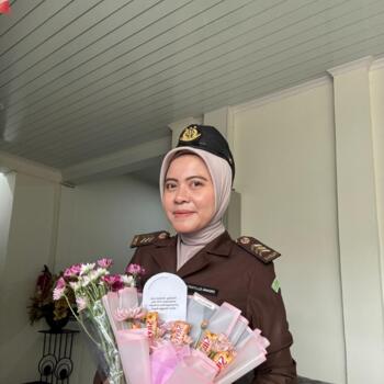 Lowongan pekerjaan babysitting di Kota Sukabumi: lowongan pekerjaan babysitter Endang Elliyanti