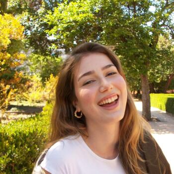 Babá em Granada: Elena