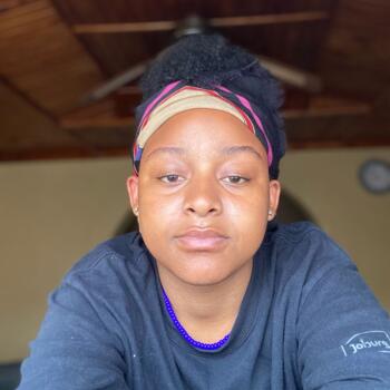 Babysitter in Benoni: Ofentse