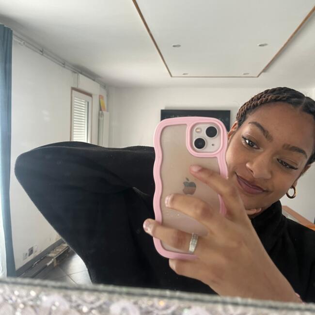 Babysitter in Lézignan-Corbières: Chyrelle