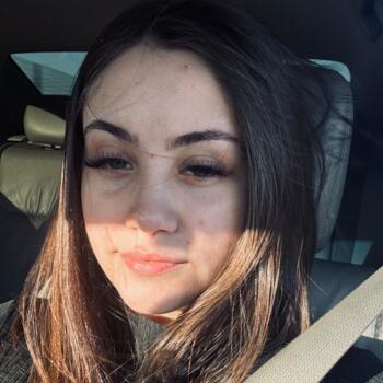 Babá em Balneário Camboriú: Agata