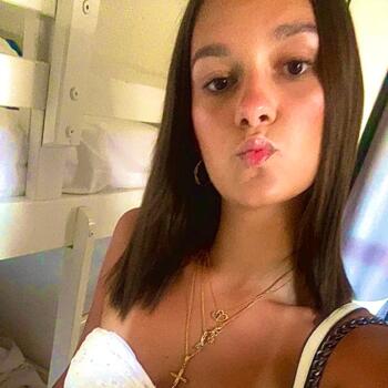 Babysitter in Tours: Zoé