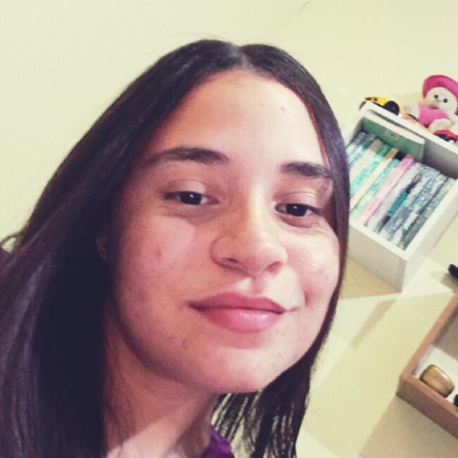 Babysitter in Manaus: Suelen