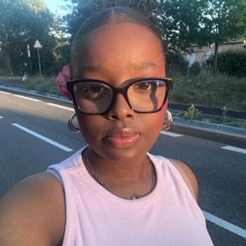Baby-sitter in Toulouse: Chaïma