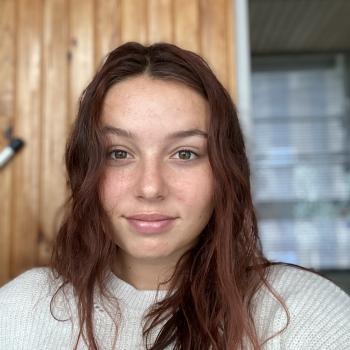 Babysitter in Échirolles: Jade