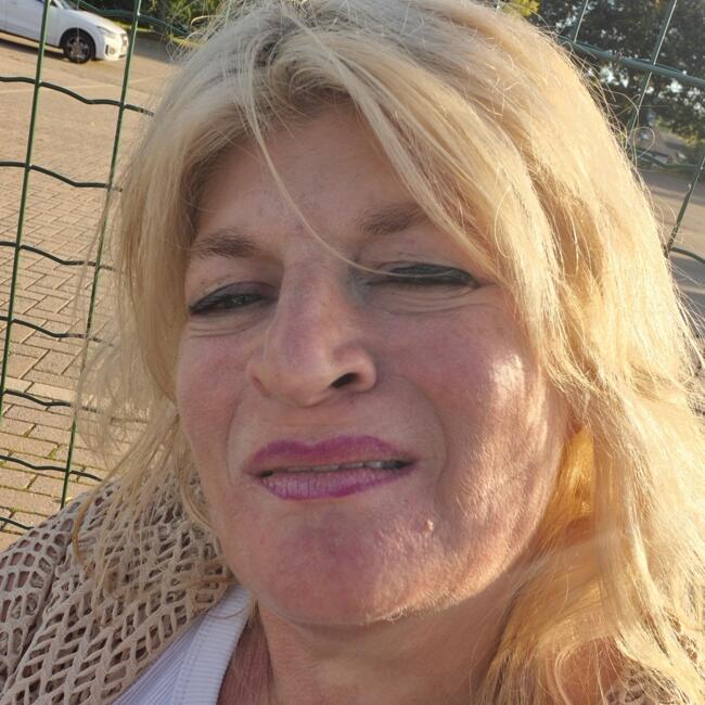 Babysitter in Attert: Vinciane