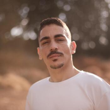 משרת בייביסיטר ב- Kafr Qari‘: משרת בייביסיטר Karim