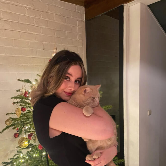 Babysitter in Ixelles/Elsene: Lucie