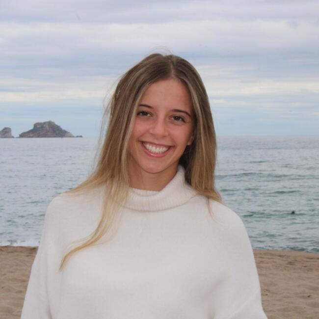 Canguro en la Bisbal d'Empordà: Júlia