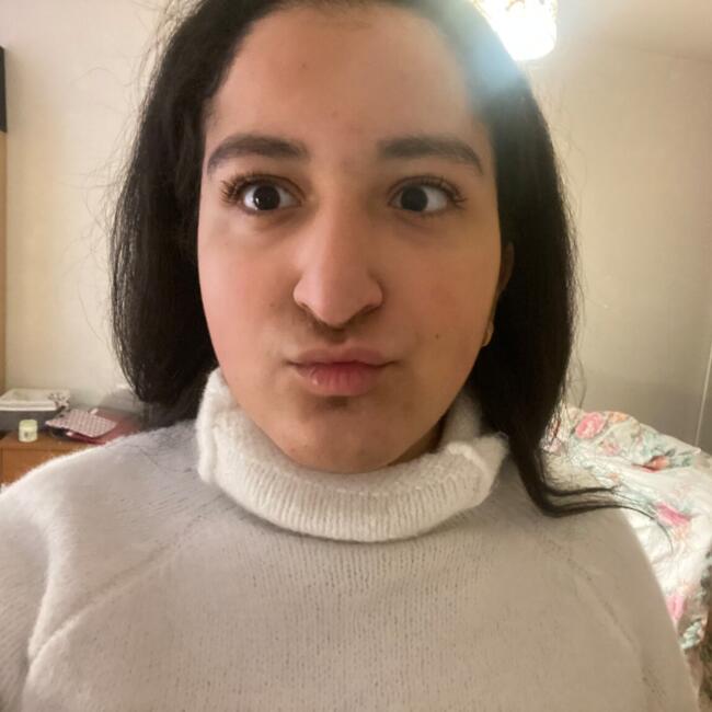 Babysitter in Court-Saint-Étienne: Tamalout