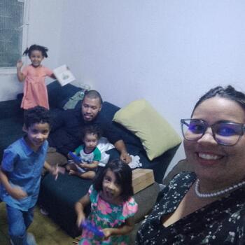 Babysitting job in Mogi das Cruzes: babysitting job Erika