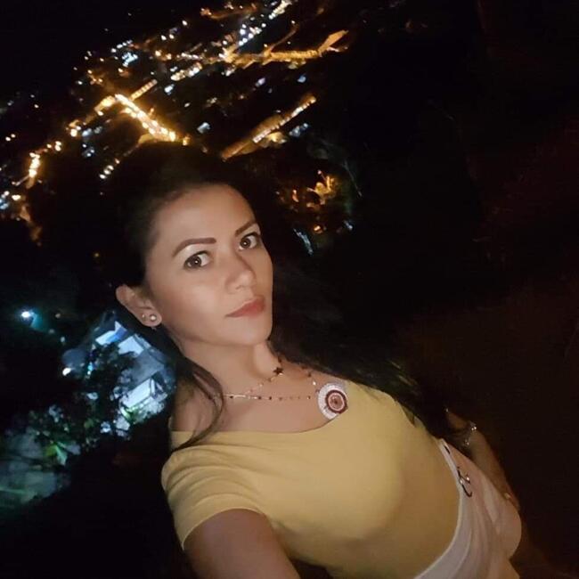 Trabajo para niñera en Chía: Laura