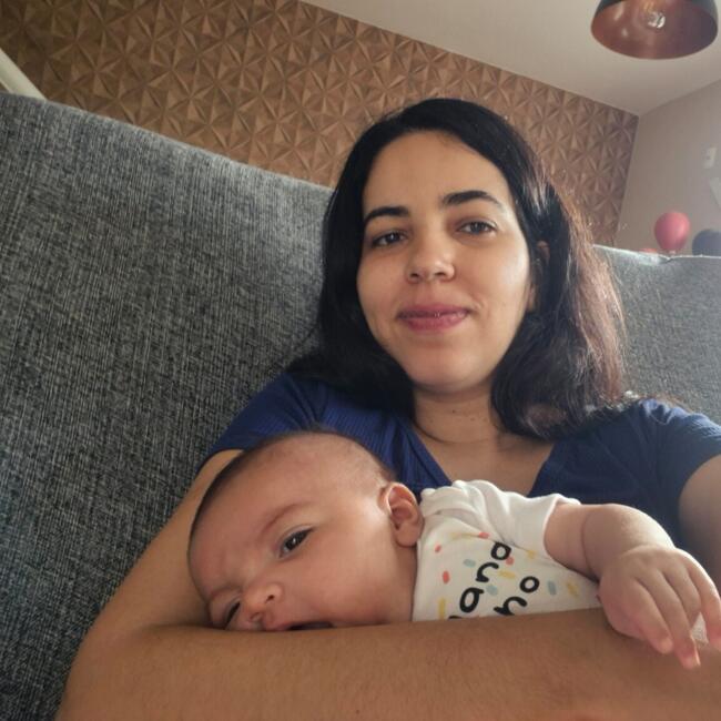 Emprego de babá em Maricá: Thalita