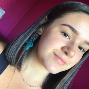 Babysitter in Atenas: Valeria