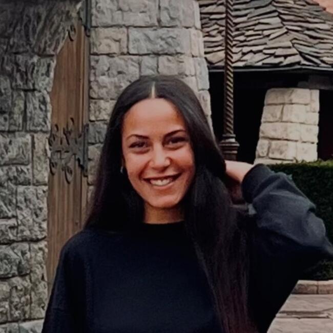 Babysitter in Castellbisbal: Julissa