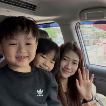 Lowongan pekerjaan babysitting di Jakarta: Alex