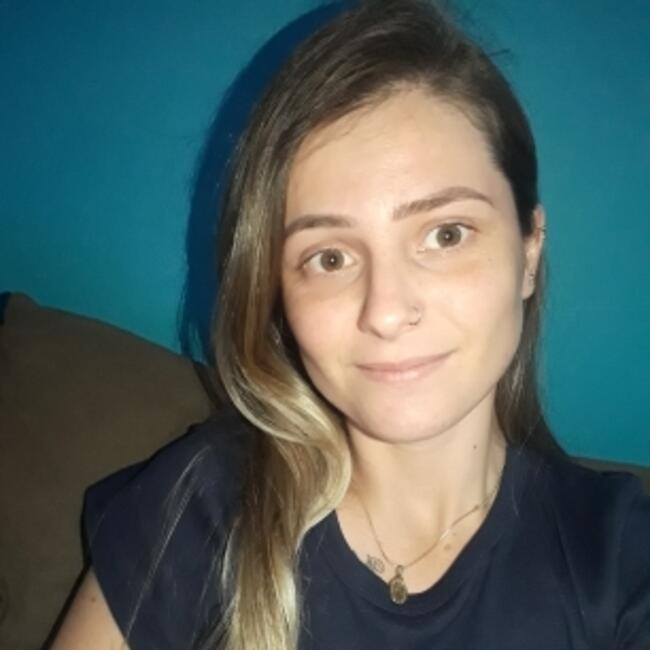 Babá em São Leopoldo: Débi