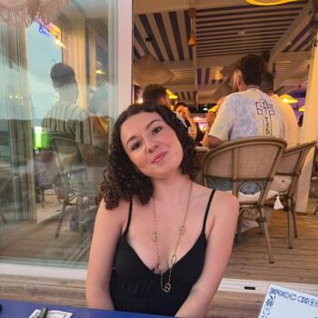 Babysitter in Nantes: Meline