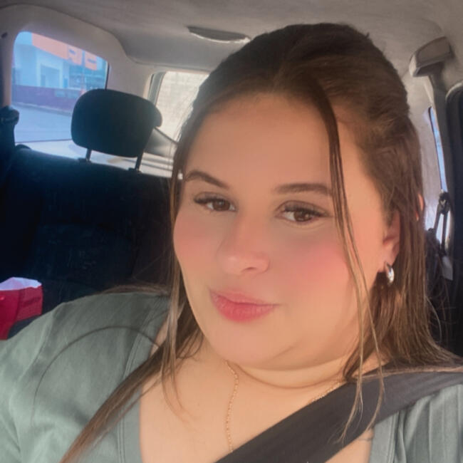 Babá em Joinville: Larissa