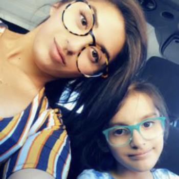 Babysitter Phoenix: Manal