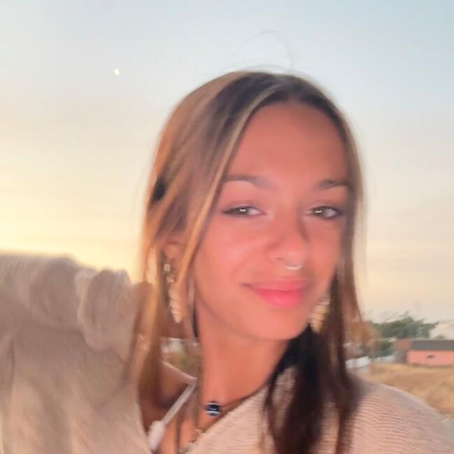 Babysitter in Setúbal: Catarina