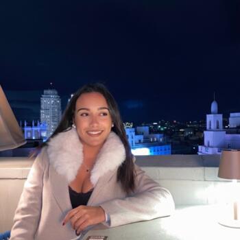 Babysitter in Madrid: Janet