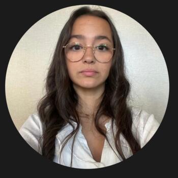 Babysitter in Alcalá de Henares: Ariadna