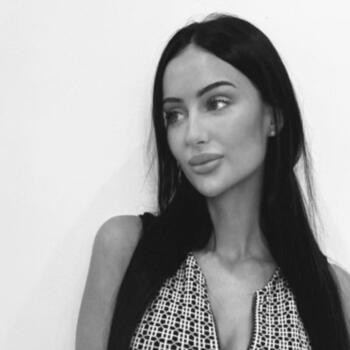 Babysitter in Marbella: Alexandra