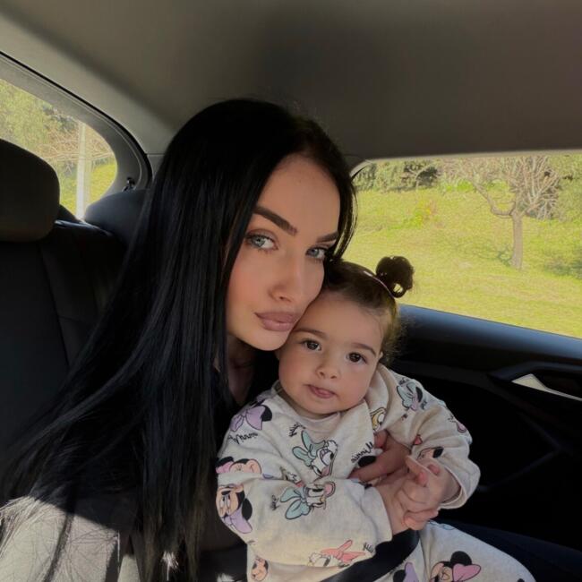 Babysitting job in Loures: Alisa