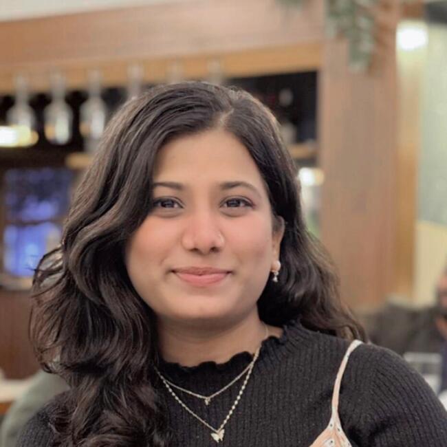 Babysitter in Stuttgart: Shaikh Ayesha