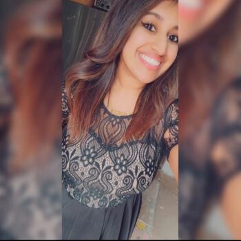 Babysitting job in Hamilton: babysitting job Fatima