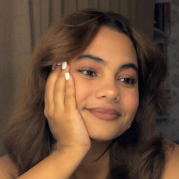 Babysitter in Basel: Laura Valentina