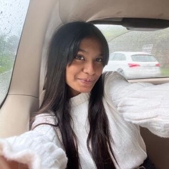 बम्बई में बेबीसिटर: Shama