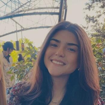 Babysitter in Lisbon: Luiza