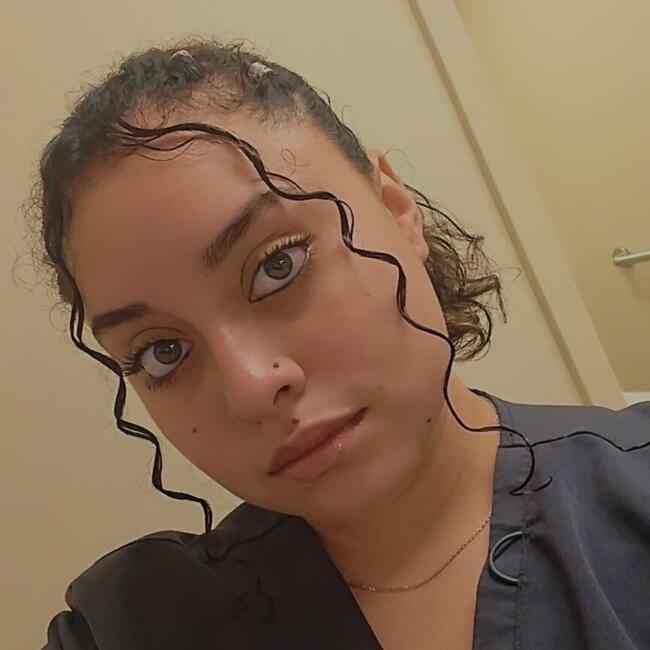 Babysitter in Melbourne (Florida): Alexandra