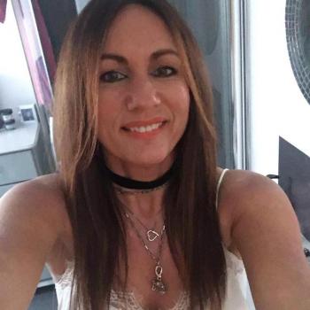 Babysitter Lisburn: Victoria