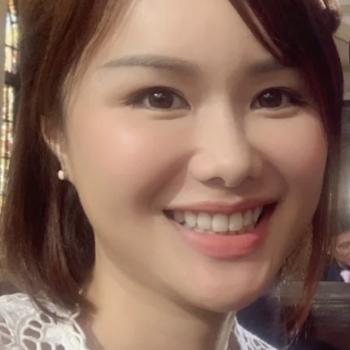 Babysitting job in Singapore: babysitting job Emily