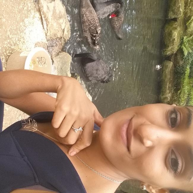 Niñera en Herstal: Mathlouthi