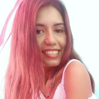 Babysitter in Sliema: Julia