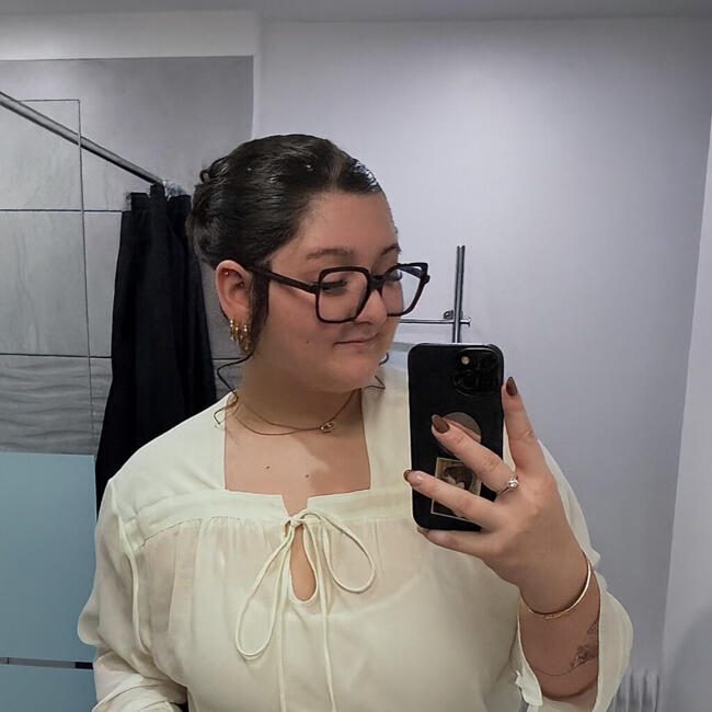 Babysitter in Golbey: Jeanne